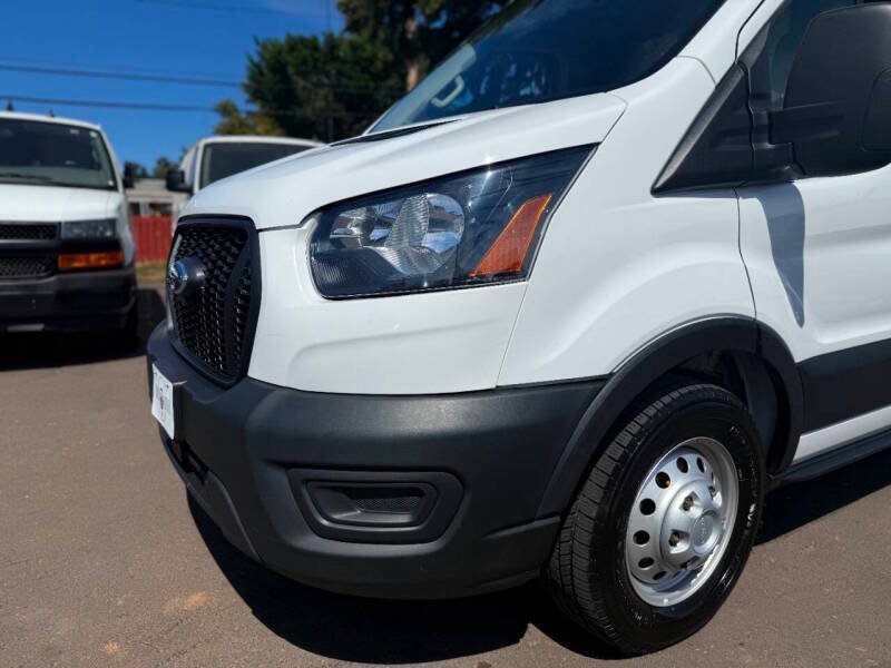 Used 2025 Ford Transit 350 XLT AWD/4WD image 29