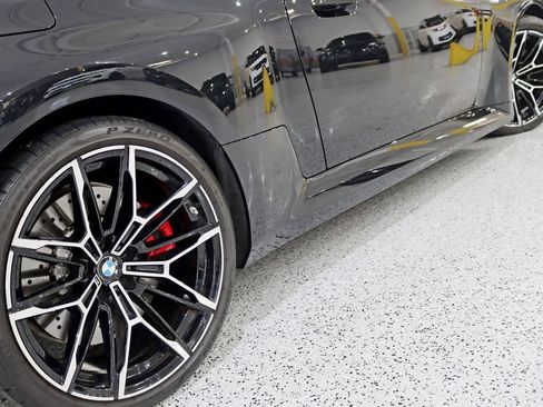 Used 2024 BMW M2 RWD image 12