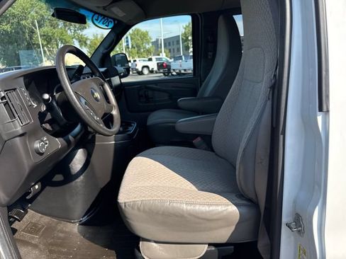 Used 2012 Chevrolet Express 3500 LT w/ LT Preferred Equipment Group RWD image 9