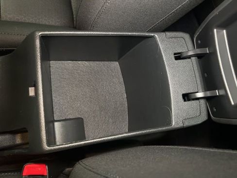 Used 2018 Hyundai Elantra Value Edition image 22