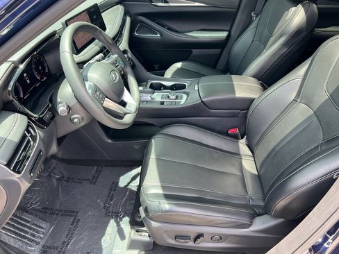 Used 2023 INFINITI QX60 Luxe w/ Performance Audio Package AWD/4WD image 9