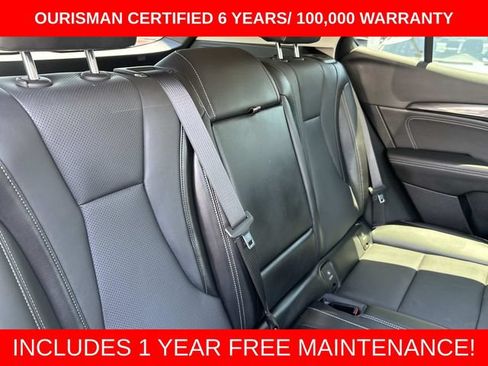 Used 2023 Buick Envision Essence AWD/4WD image 12