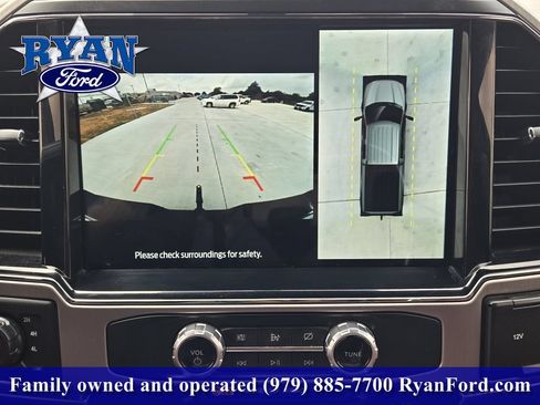 Used 2022 Ford F250 Platinum AWD/4WD image 12