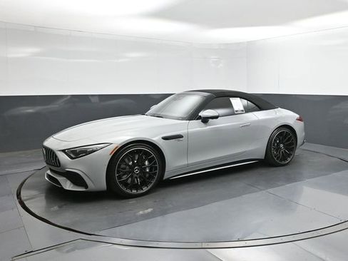 Used 2025 Mercedes-Benz SL 43 AMG image 1