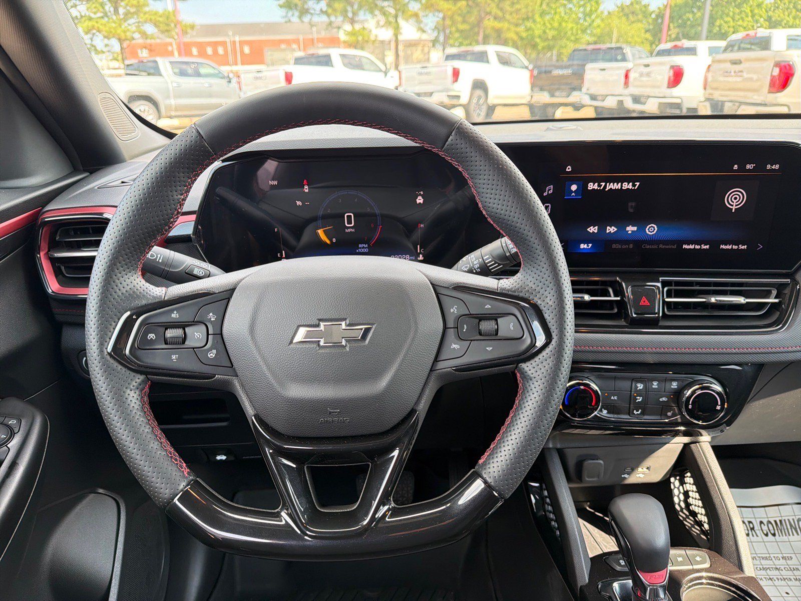 Used 2024 Chevrolet TrailBlazer RS FWD image 17