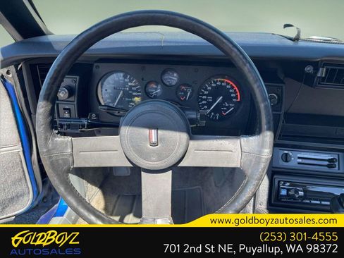 Used 1987 Chevrolet Camaro Z28 RWD image 13