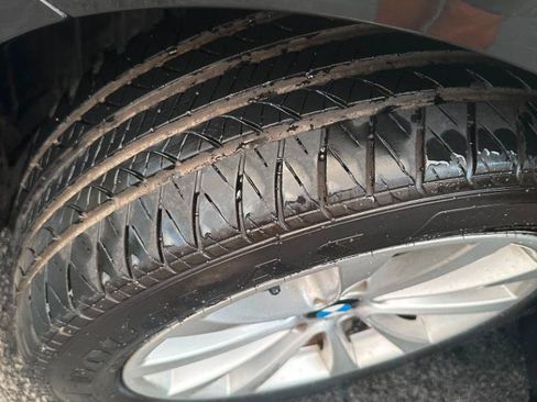 Used 2017 BMW 320i xDrive Sedan AWD/4WD image 33