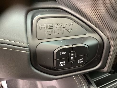 Certified 2026 RAM 3500 Limited AWD/4WD image 29