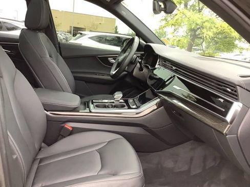 Used 2025 Audi Q7 2.0T Premium AWD/4WD image 31