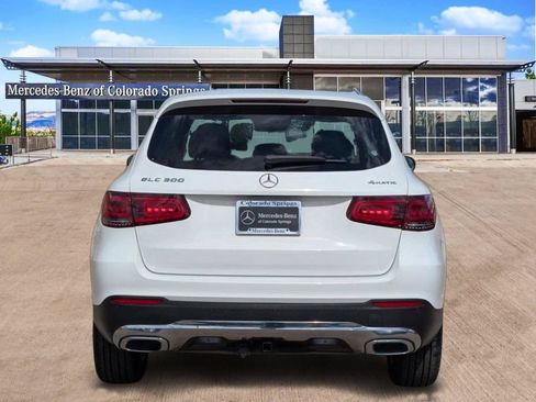 Certified 2022 Mercedes-Benz GLC 300 4MATIC image 6
