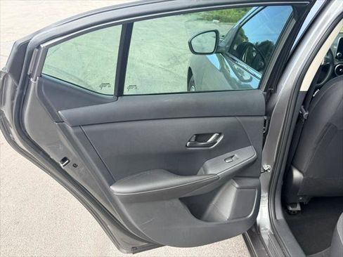 Used 2025 Nissan Sentra SV w/ Trunk Package FWD image 13