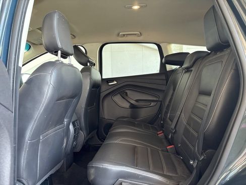Used 2019 Ford Escape SEL AWD/4WD image 18