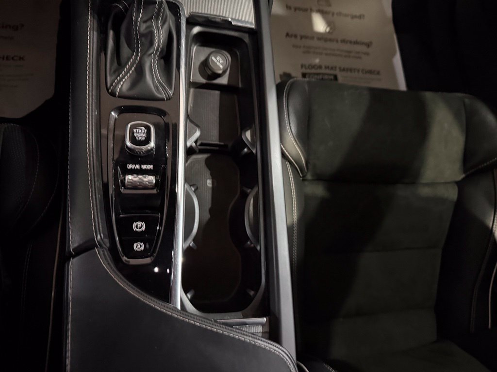 Used 2020 Volvo S90 T6 R-Design AWD/4WD image 21