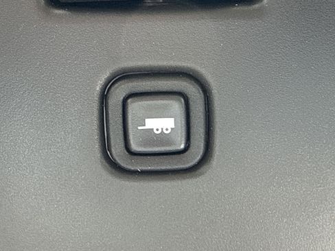 New 2025 GMC Savana 3500 w/ Power Convenience Package image 25