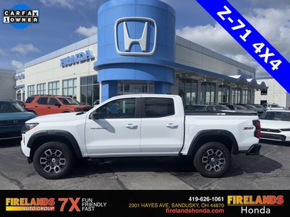 Used 2024 Chevrolet Colorado Z71 w/ Z71 Convenience Package 2