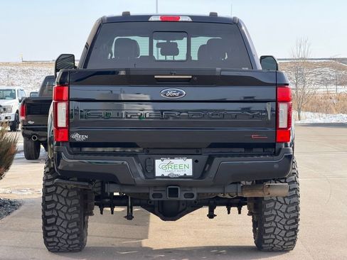 Used 2021 Ford F250 Lariat w/ Lariat Ultimate Package AWD/4WD image 7