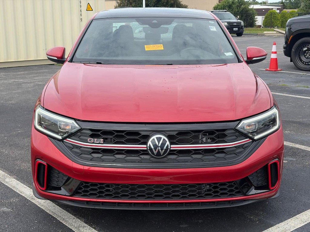 Used 2023 Volkswagen Jetta GLI Autobahn FWD image 2