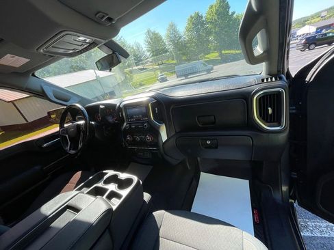 Used 2019 Chevrolet Silverado 1500 LT w/ All-Star Edition AWD/4WD image 11