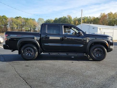 New 2026 Nissan Frontier PRO-4X w/ Pro-4x Convenience Package image 2