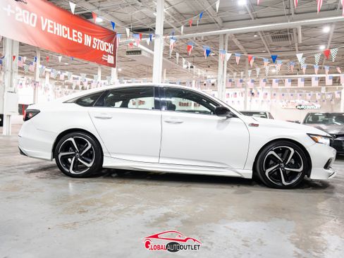 Used 2022 Honda Accord Sport image 12