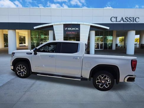Used 2024 GMC Sierra 1500 SLT RWD image 5