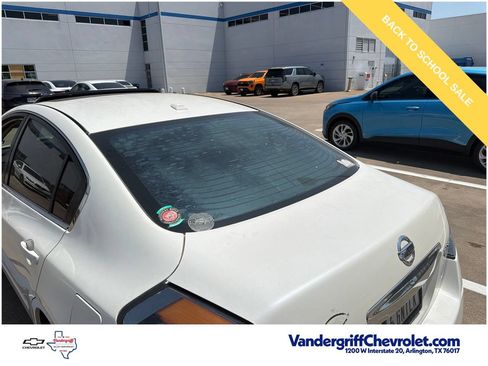 Used 2010 Nissan Altima 2.5 SL w/ SL Pkg FWD image 13