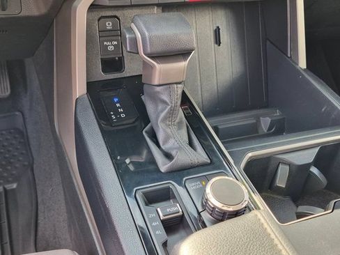 Used 2024 Toyota Tundra SR5 AWD/4WD image 21