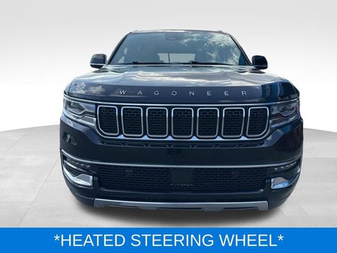 Used 2022 Jeep Wagoneer Series III w/ Premium Group I AWD/4WD image 5