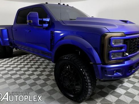 Used 2026 Ford F450 Platinum w/ FX4 Off-Road Package image 3