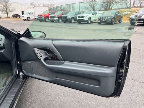 Used 1996 Chevrolet Camaro Z28 image 13
