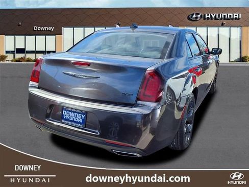 Used 2023 Chrysler 300 S image 4