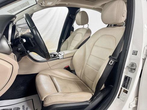 Used 2016 Mercedes-Benz C 300 4MATIC Sedan image 9
