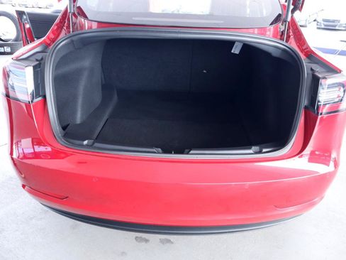Used 2018 Tesla Model 3 Long Range RWD image 30