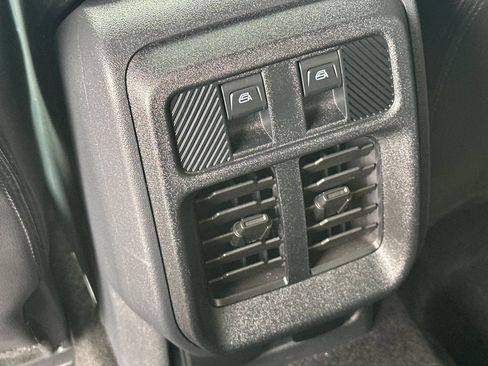 Used 2025 Ford Bronco Outer Banks AWD/4WD image 16