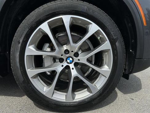 Used 2019 BMW X5 xDrive40i w/ Premium Package 2 image 42