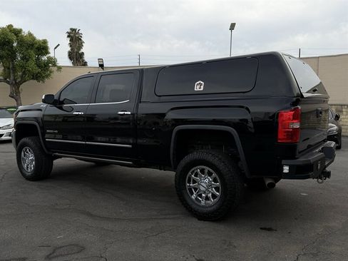 Used 2017 GMC Sierra 2500 SLT w/ Driver Alert Package AWD/4WD image 14