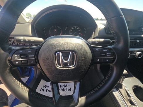 Used 2023 Honda Civic EX image 17