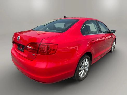 Used 2014 Volkswagen Jetta SE FWD image 9