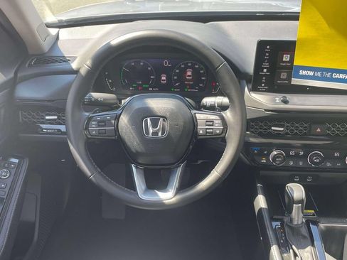 Used 2023 Honda Accord Touring image 13