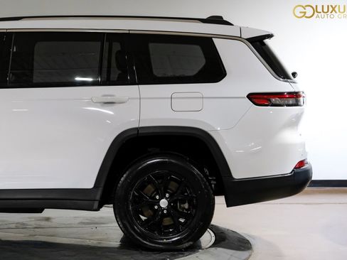 Used 2023 Jeep Grand Cherokee L Limited image 15