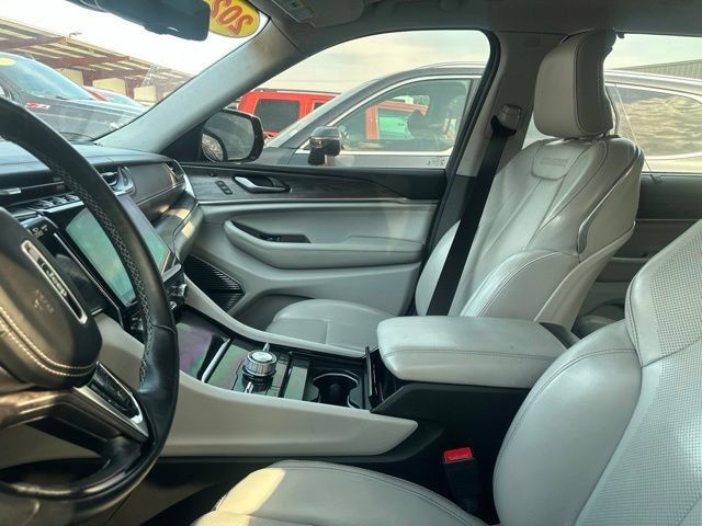 Certified 2021 Jeep Grand Cherokee L Overland w/ Advanced Protech Group III AWD/4WD image 6