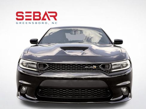 Used 2019 Dodge Charger Scat Pack RWD image 7