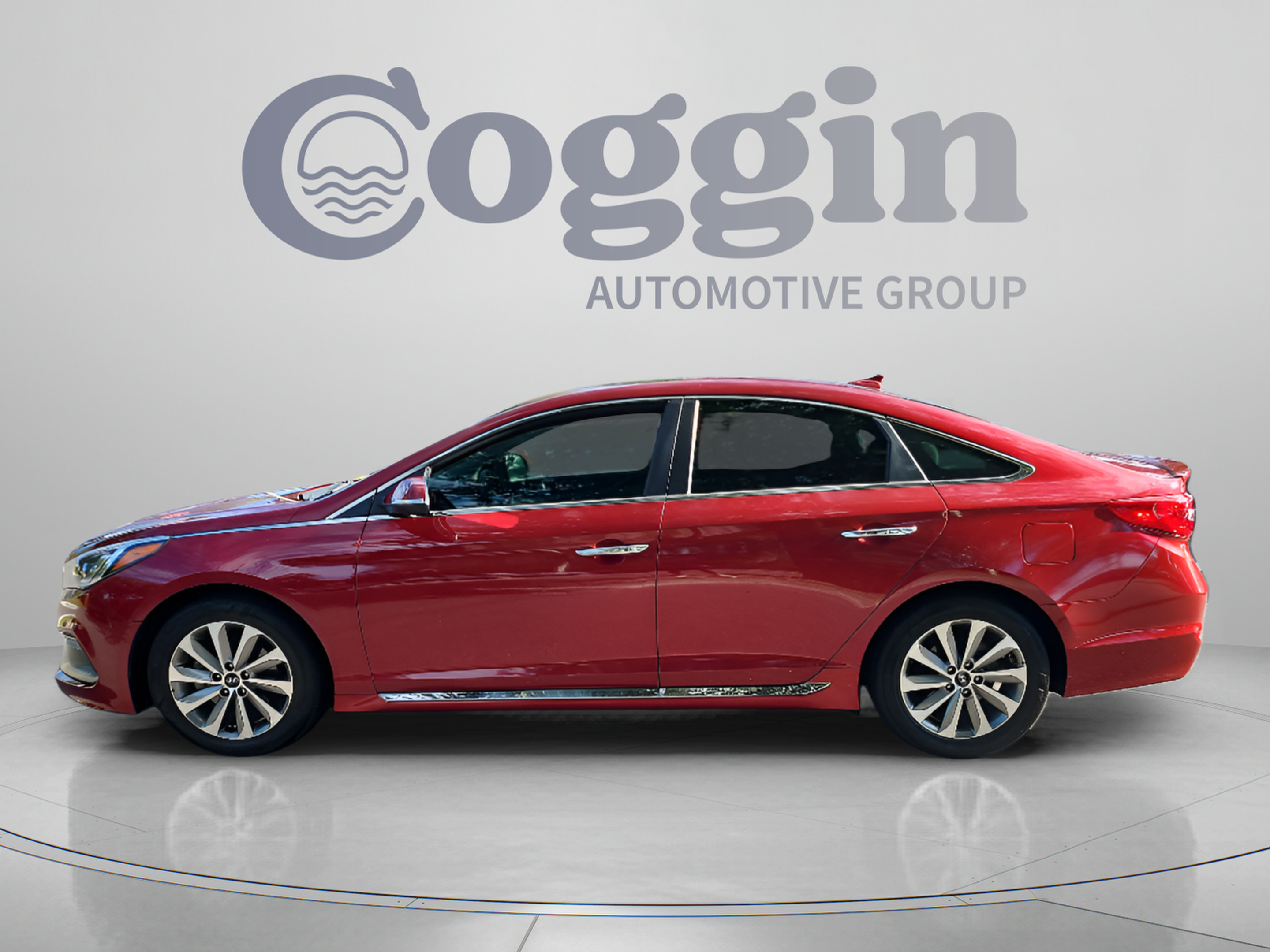 Used 2016 Hyundai Sonata Sport w/ Option Group 1V FWD image 2