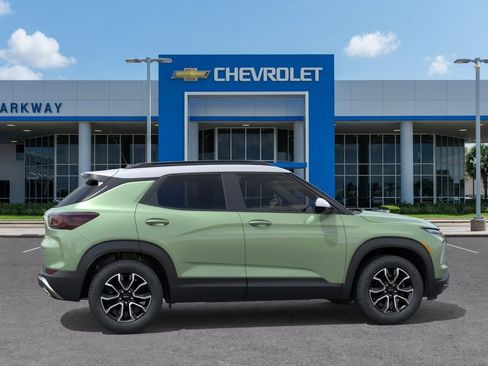 New 2026 Chevrolet TrailBlazer ACTIV FWD image 5