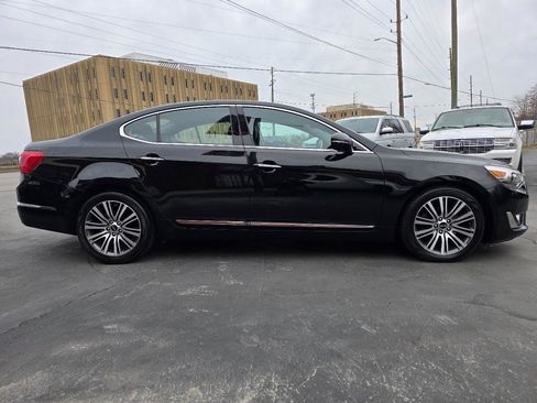 Used 2014 Kia Cadenza Premium image 10