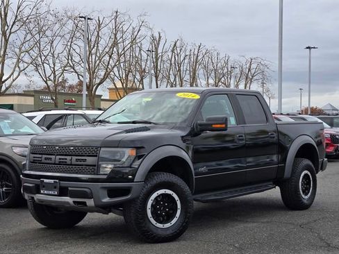 Used 2014 Ford F150 Raptor w/ Equipment Group 801A Luxury image 2