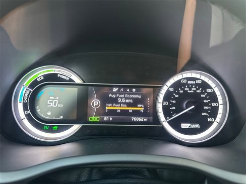 Used 2018 Kia Niro LX image 21