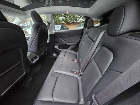 Used 2024 Tesla Model Y Long Range image 59