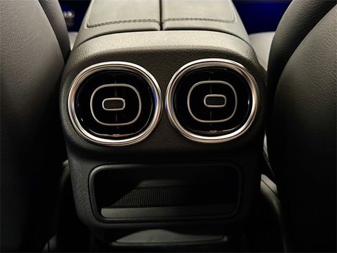 Certified 2024 Mercedes-Benz GLC 43 AMG GLC 43 AMGﾮ image 27