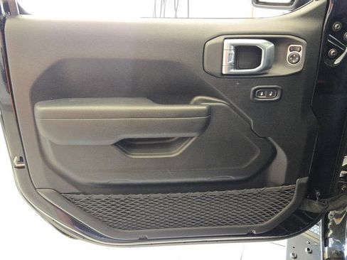 Used 2024 Jeep Wrangler Unlimited Sport AWD/4WD image 20